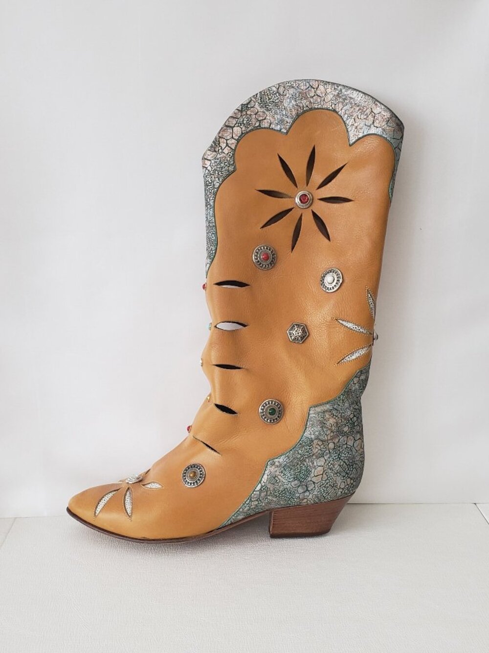 Vintage Raffaele Giardini Leather Boots Made in Italy Embellished Western Style